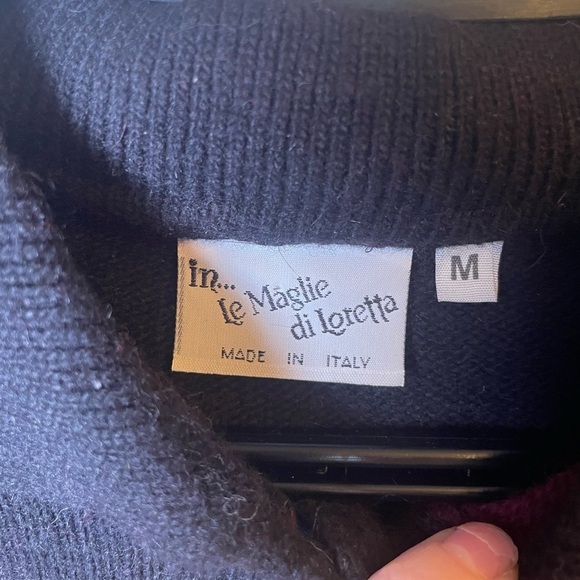 Vintage Red and Black Crew Neck Sweater with Unique Design - Picture 6 of 8